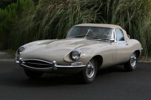 Jaguar E-Type 1-2 4.2 Roadster (Series I) '1968